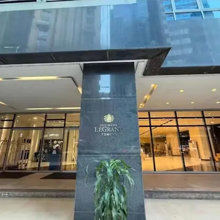Luxury 1Br Skyline View Pool Eastwood Free Parking