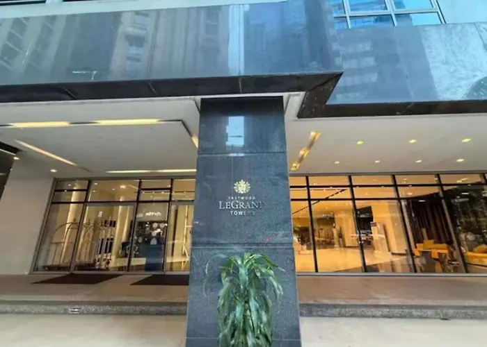 Luxury 1br Skyline View Pool Eastwood Free Parking Manila