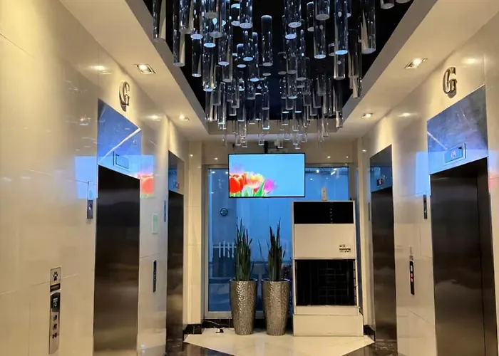 Aparthotel Luxury 1br Skyline View Pool Eastwood Free Parking Manila